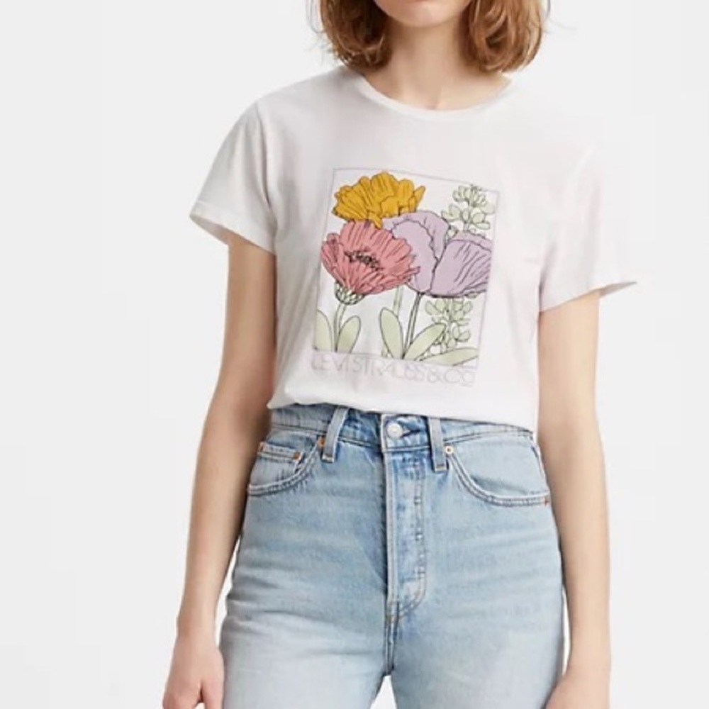 Levis Logo Tee